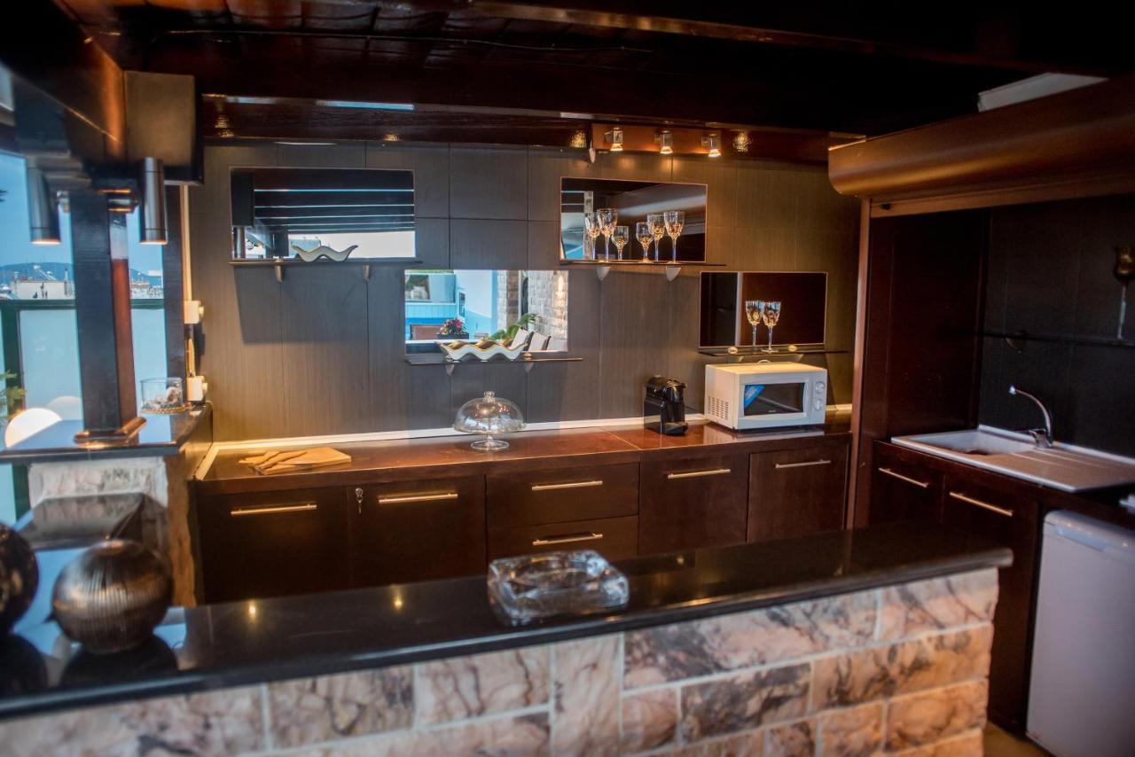 Luxury Penthouse With Private Pool Apartman Préveza Kültér fotó